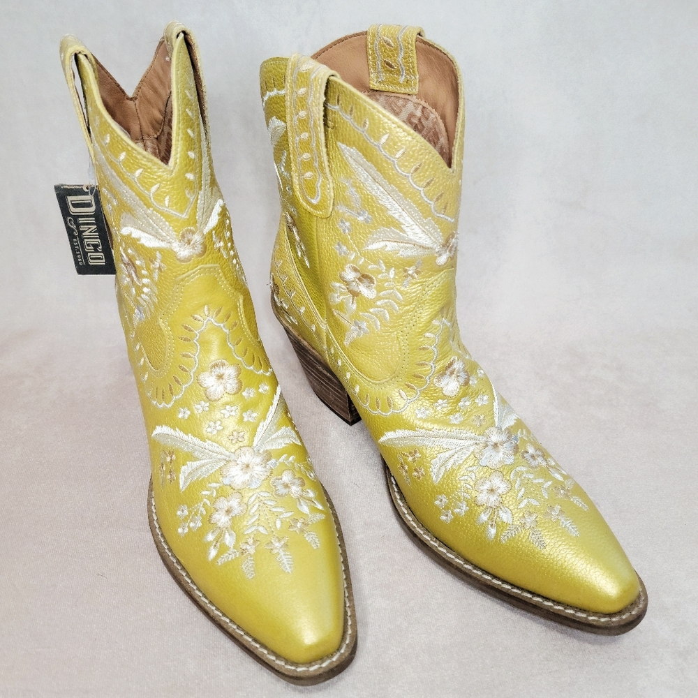 🕊️ Anthropologie Dingo Gold Floral Western Ankle Boots size 9 - Picture 2 of 7